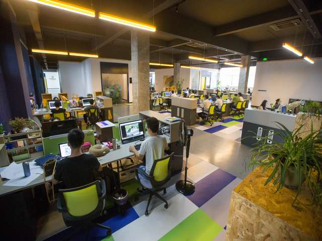 辽宁拿货玻璃手机壳成本价